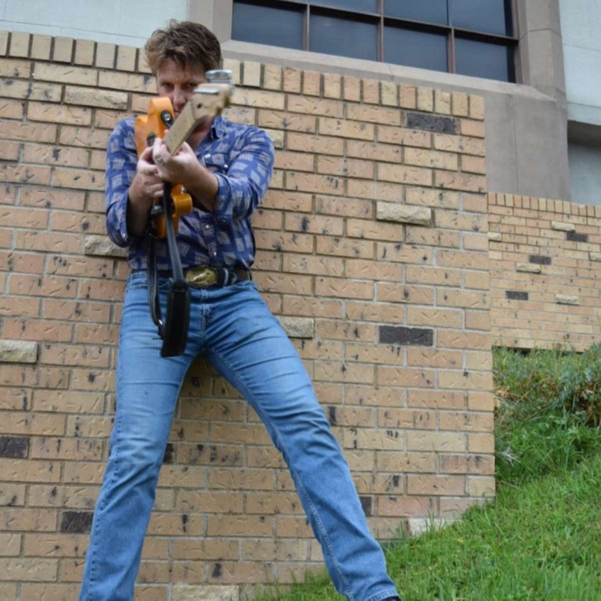 Arthur S and the Effects w/ The Standalones + Bones of Life